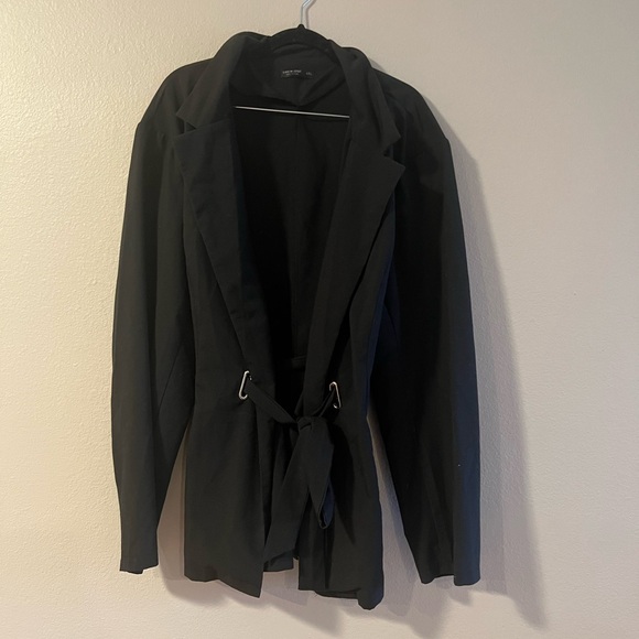 SHEIN Jackets & Blazers - Black Blazer with Classic Lapel and Tie Waist